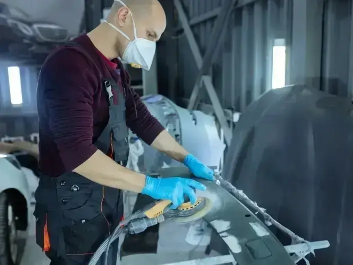 windshield crack repair van parked near Meydenbauer Bay Park in Bellevue WA